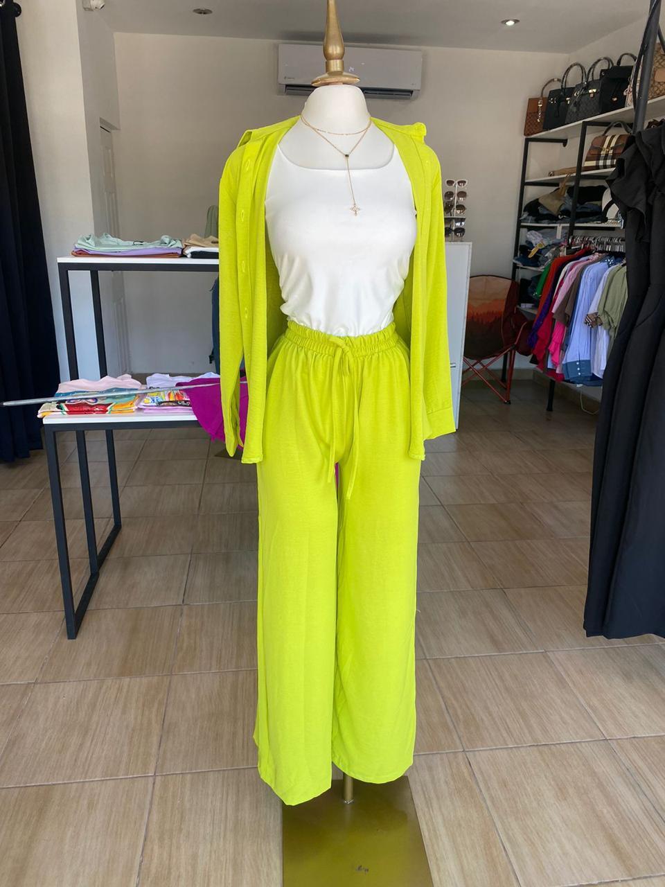 Conjunto amarillo&nbsp;